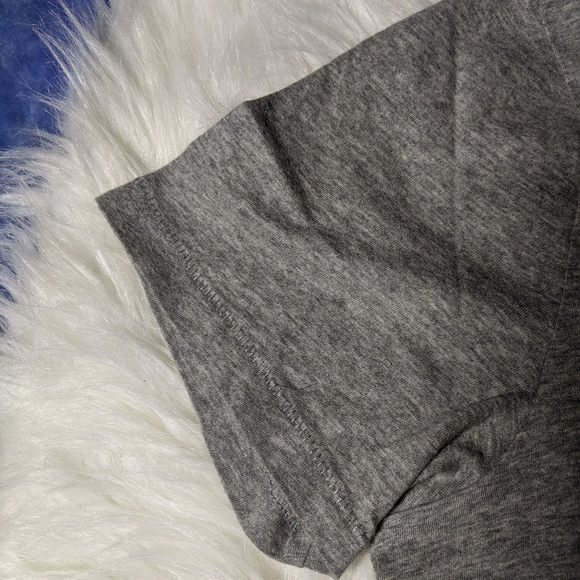 NWT Abercrombie And Fitch T-Shirt XS Men's - Picture 5 of 7